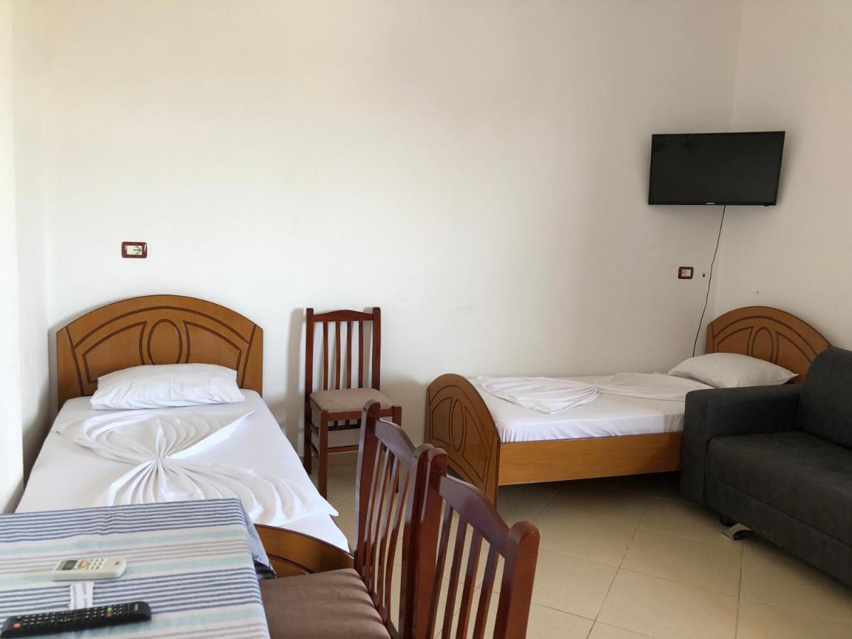 Arsen Apartments Sarande Exterior photo
